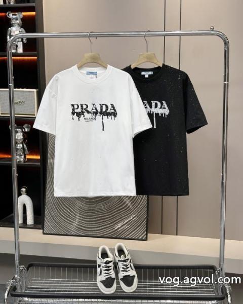 激安 通販 ブランドお買い得品 レア色入荷 在庫セール半袖TシャツPRADA 0