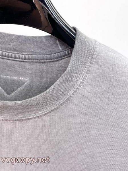 洗練されたおしゃれ感を持つ 女性大好き 2026大活躍ブランド 品 コピーPRADA半袖短袖. 6 