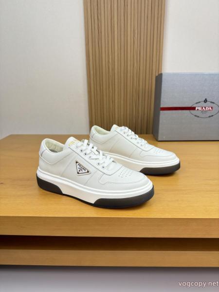 スニーカーPRADA偽 ブランド 通販完売間近 絶対に買える! 主役になる存在感.. 0