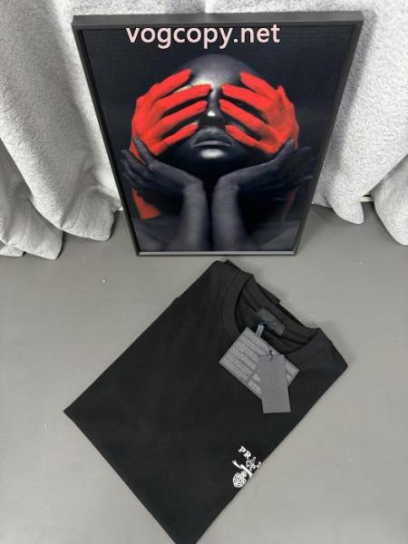 半袖Tシャツ今年流行 今季新作 セール 最新で完売確実コピー ブランドPRADA 3