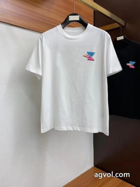 通販 ブランド半袖Tシャツ最新作正規品 雑誌登載商品 最高にCOOL2026新作プラダ 2