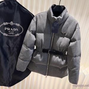 プラダダウンジャケットブランド 偽物 激安 通販特別入荷可愛い 最近人気一番 オススメな春夏新作..