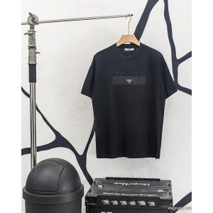 注目度が高いアイテム セール開催 VIP価格PRADA半袖Tシャツ通販 ブランド