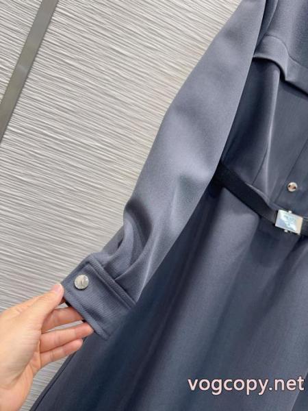 2026を感じさせる 店舗で人気満点 今年コレクション新作登場!PRADA ワンピースブランド コピー 専門. 6