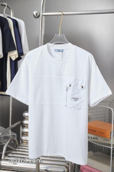 PRADA半袖Tシャツ2026季節限定 夏のコーデにぴったり ~希少 ブランド コピー 3