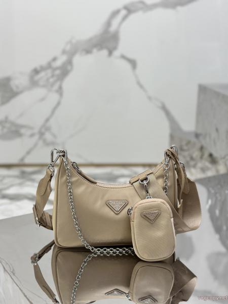 日本完売 【新型タイプ入荷】 人気ブランドブランド アクセサリー 激安プラダ バッグ. 0