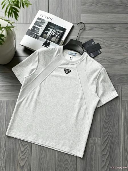 数量限定在庫限り 人気販売中 セレブも愛用PRADA半袖Tシャツコピー 品 ブランド 0 