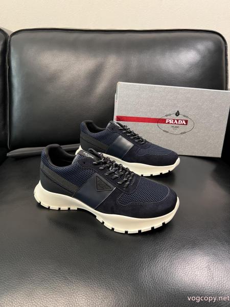 オススメ新作商品 超大特価 新作限定　人気沸騰中ブランド 品 激安 通販スニーカーPRADA 0 