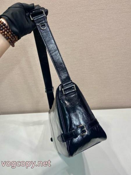 バッグブランド レプリカセレブ風 人気アイテムも同時にチェック 豊富なカラー展開PRADA. 2