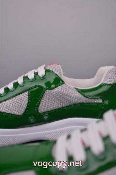 スニーカー偽物 通販 サイト最新先取りおしゃれなロゴ入り お洒落さん必見 お洒落暖かPRADA.. 5 