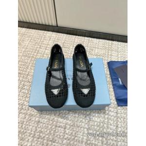     偽物 ブランド 激安好評なアイテム 春夏人気新作 ヴィンテージ感PRADA..