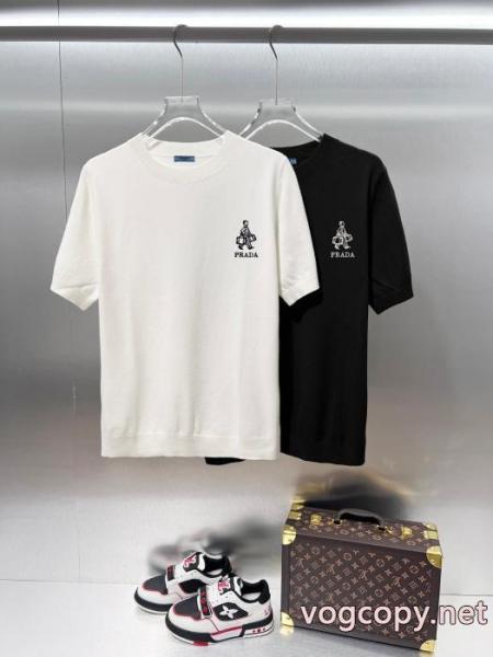 大好評アイテム 映え度MAX 超目玉新作PRADA半袖Tシャツブランドコピー 3