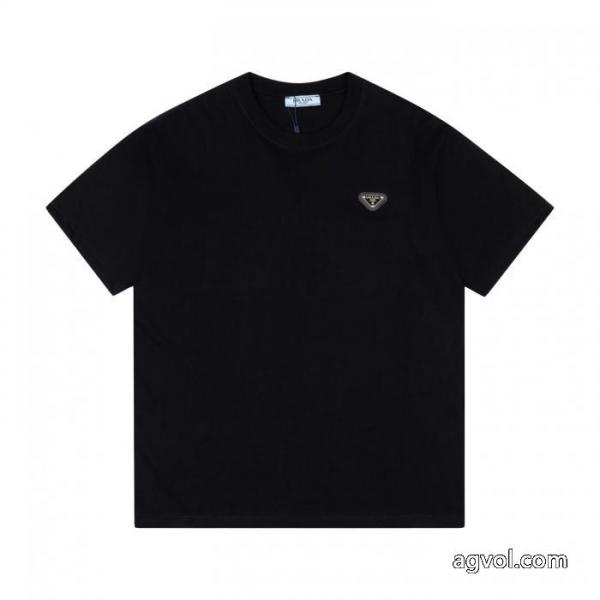 即対応 価格帯が魅力的 存在感のある半袖Tシャツコピー 品 販売PRADA 5 