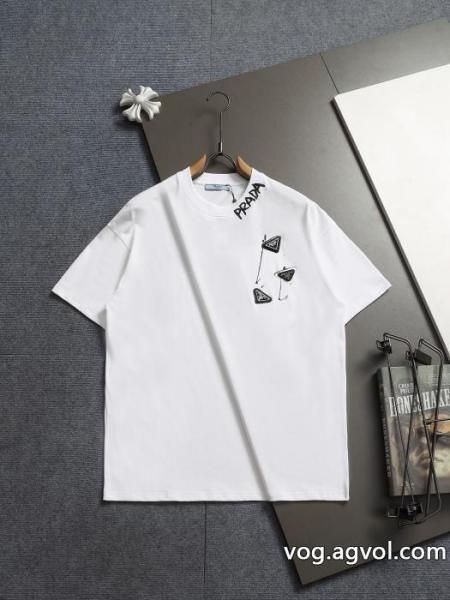 半袖Tシャツ偽物 通販 サイトPRADA夏季新作品 気軽に着れる 格好良いアイテム 0 
