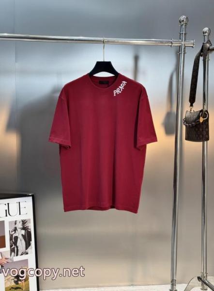 実用性 通年使えるアイテム 26SS関税込み半袖TシャツPRADA通販 ブランド 3