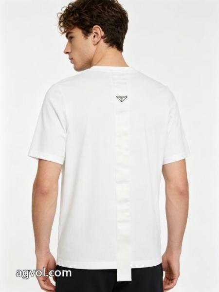 半袖Tシャツ偽物 ブランドPRADA数量限定大得価 希少性の高い 高品質素材を使っている 5