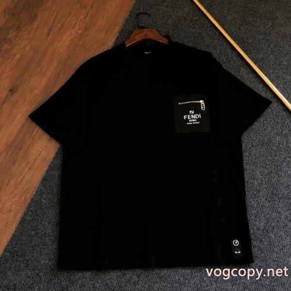 半袖TシャツPRADAブランド コピー 販売店顧客優待セール 新作限定上品な 大人の余裕が漂う 2