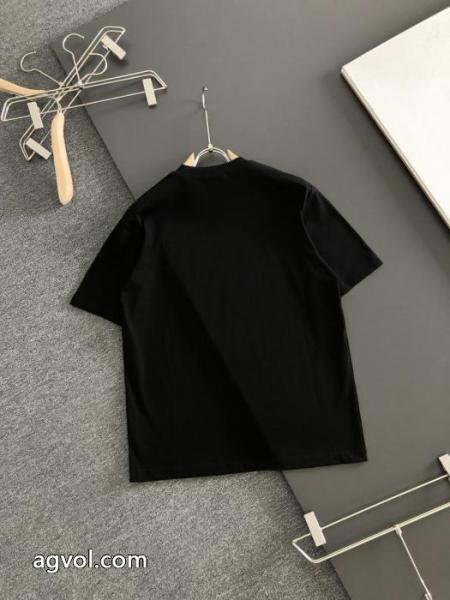 ブランド 激安半袖TシャツPRADASALEお得にGET 数に限りがある 爆発的人気 1