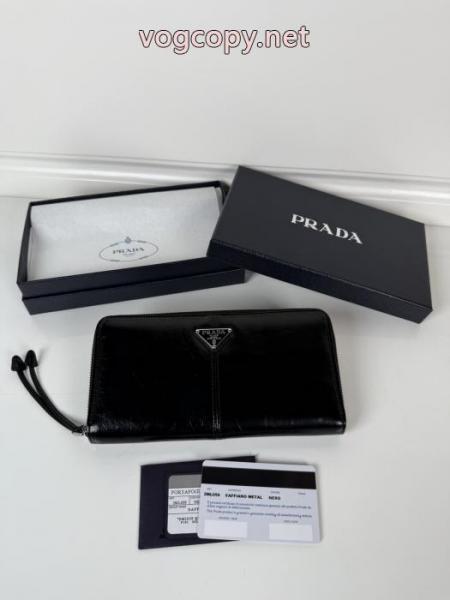 PRADAブランド スーパー コピーバッグフォーマル多機能 ヴィンテージ感 洗練デザイン.. 1