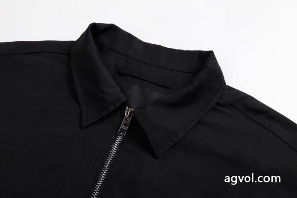 PRADAコピー ブランド 通販セールで狙う 在庫処分SALE 最新商品即完売必至ジャケット 1