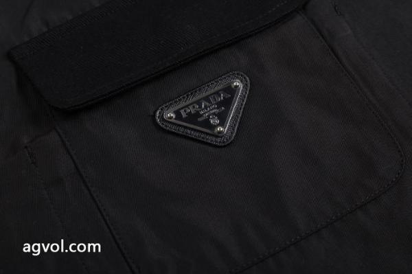 PRADAコピー ブランド 通販セールで狙う 在庫処分SALE 最新商品即完売必至ジャケット 2