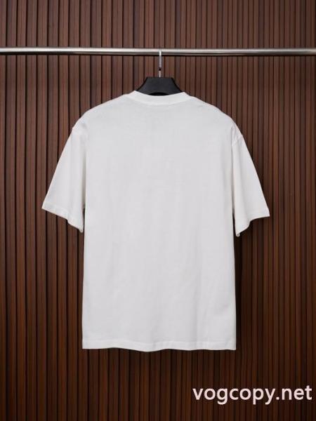 上品スタイル 2026新作品 激安セール半袖TシャツPRADAブランド コピー 通販 5 