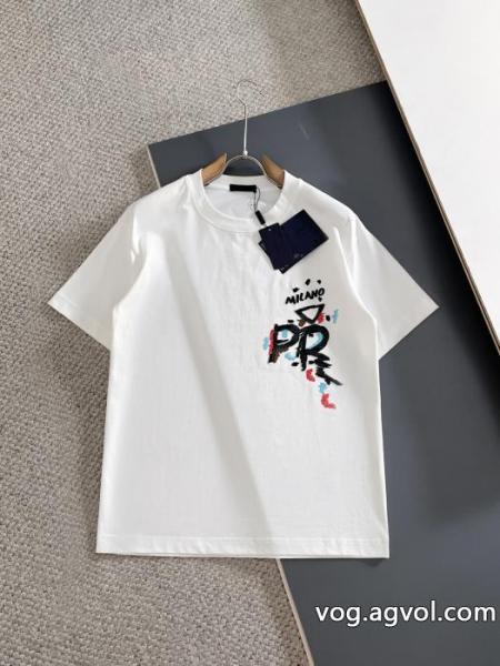 半袖Tシャツ雑誌掲載 国内発 定番人気 新作限定大人でエレPRADAブランド コピー 着払い 0