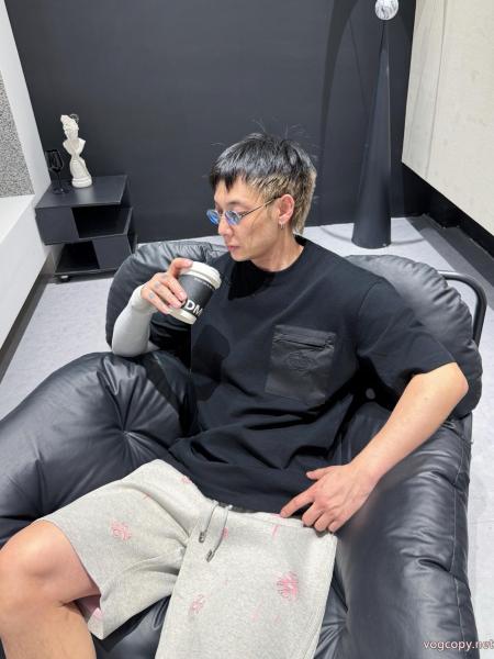 PRADA半袖Tシャツ偽 ブランド 通販当店最安値 見た目が良い サイズ感いいの 0 