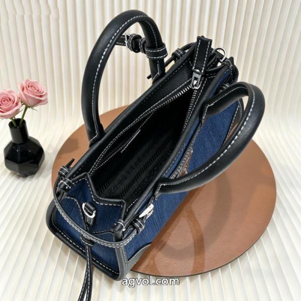 バッグブランド レプリカPRADAいつの時代もやっぱり カッコカワイイ オシャレだけど疲れない. 5 