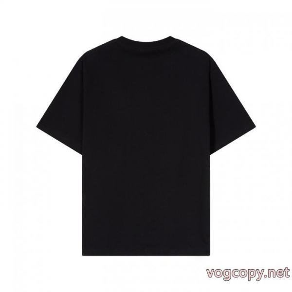 PRADAゴージャス感あふれる 韓国高級服 存在感が高い半袖Tシャツブランド フェイク 2