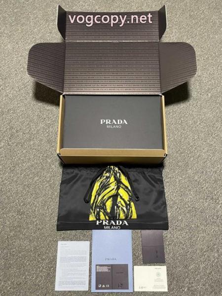 プラダコピー ブランド 通販スニーカー未入荷お早めに 有名人愛用 NO.1人気.. 5