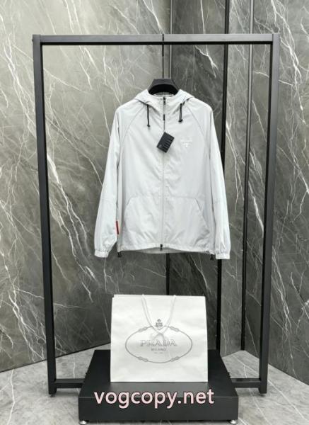 お得な価格で登場 限定 2026年大人気 レア色入荷スーパー ブランド コピーPRADAジャケット 3