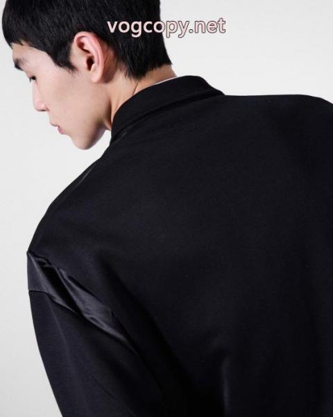 ジャケット少数入荷 圧倒的な人気 セレブ多数愛用PRADAブランド コピー s 級 6
