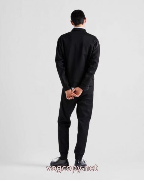 ジャケット少数入荷 圧倒的な人気 セレブ多数愛用PRADAブランド コピー s 級 4