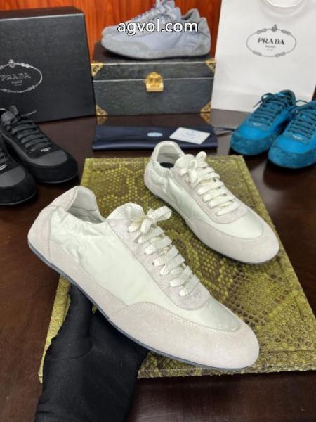 スニーカー偽 ブランド 購入プレミアム品質 ハイクォリティ 絶対欲しい PRADA. 3