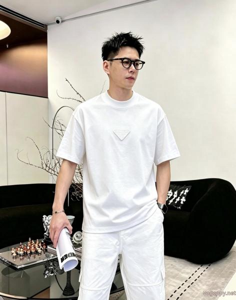 半袖TシャツPRADA超人気デザイン 注目を集めている 若々しい雰囲気激安 通販 ブランド 0