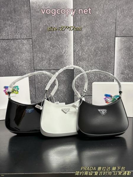 PRADA新価格で登場 2026アイテムから新たに登場! 知的な雰囲気夏着物レディースバッグブランド アクセサリー 激安 3