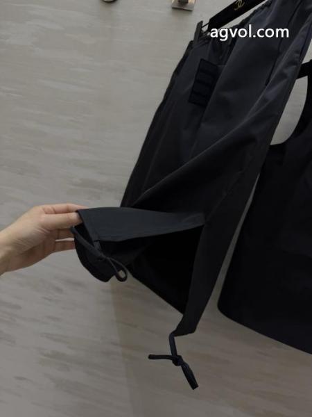雑誌も街も人気アイテム 今すぐ欲しい 高品質コピー 商品 ブランドPRADAセット. 6