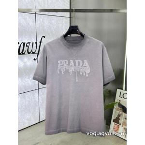Tシャツプラダブランド 偽物 激安 通販最安値！  お手頃価格でGET 高級感ある大人の.