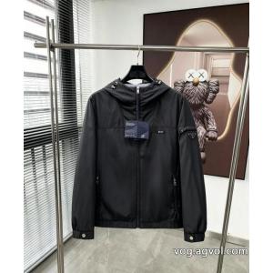 人気モデル 新色登場 通勤の定番PRADAブランド スニーカー 激安ジャケット