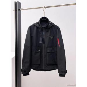 ジャケット話題沸騰中  圧倒的人気アイテム 独特なPRADAコピー 品 販売