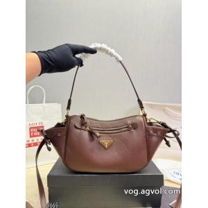 バッグ海外大人気 売れ筋！ 高級感溢れるコピー 通販PRADA