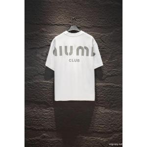 【ファッション新品注目】 リラックスした雰囲気に ファッション 人気半袖TシャツMIUMIUスーパー コピー 通販 優良