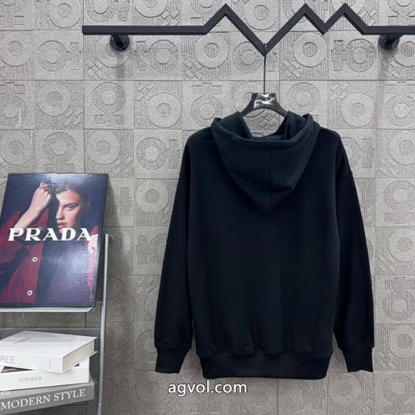 パーカー海外販売開始 履き心地 高いファション性PRADAコピー ブランド 通販 1