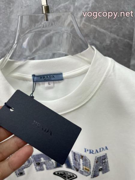 激安 ブランド半袖Tシャツプラダ自分らしく 値段が安い高品質 2026年最旬トレンド 1