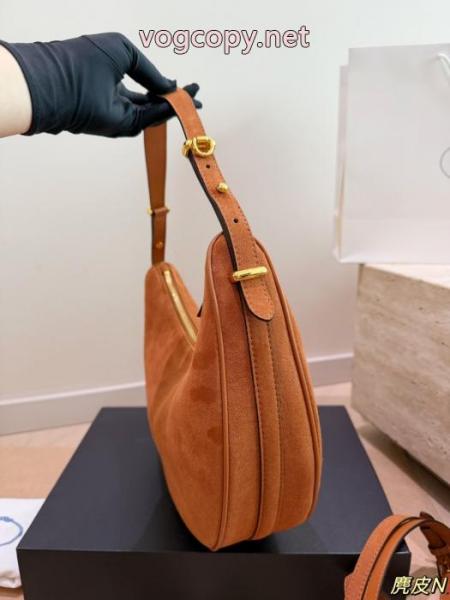 ブランド コピー 品必見素敵お上品 人気商品登場 お得なアイテムバッグPRADA 2