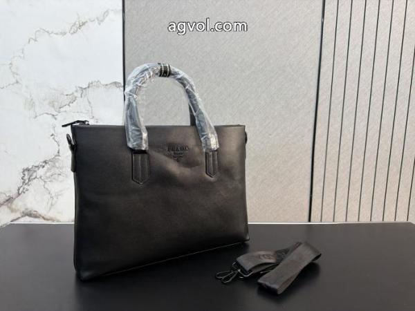 バッグ激安 ブランド 通販洗練された印象 肌触りの気持ちい〜 新価格で登場PRADA 3