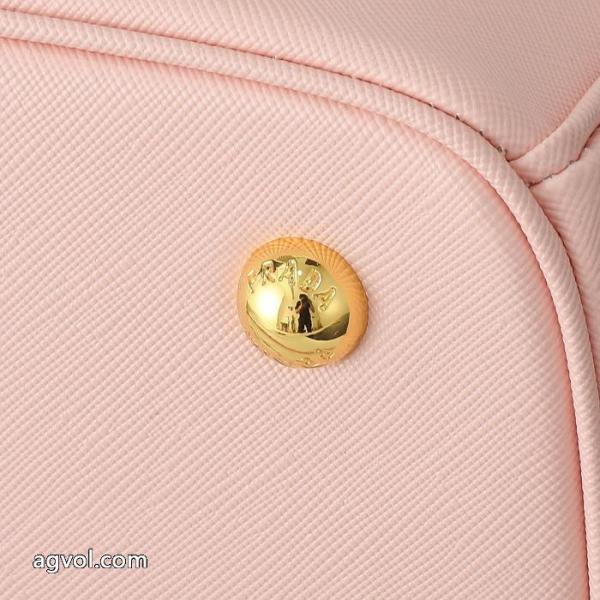 コーデの主役 日本完売 2026SS秋冬 人気モデルスーパー コピー どこで 買えるPRADAバッグ.. 5