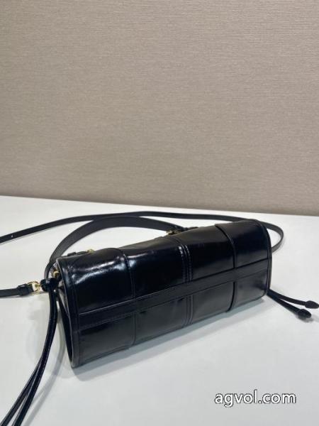 プラダコピー 通販バッグおすすめアイテム 魅力ファッション 魅力を放つ. 5