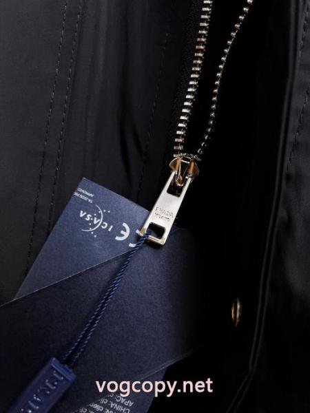 PRADA絶対欲しい 今季超人気新作登場 毎年大人気商品コピー 品 販売ジャケット 2